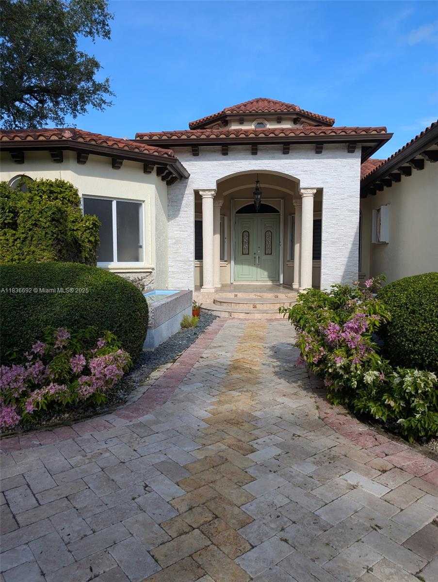 Small Image of 13400 SOUTH WEST 83RD AVE, Pinecrest Number 4