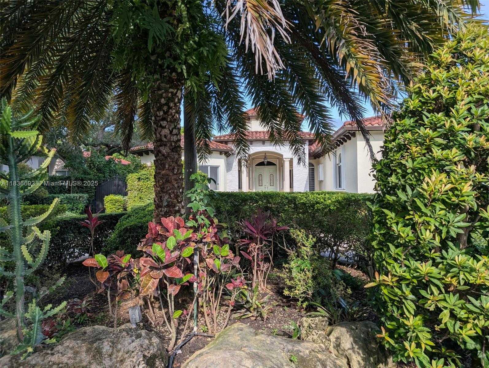 Small Image of 13400 SOUTH WEST 83RD AVE, Pinecrest Number 44