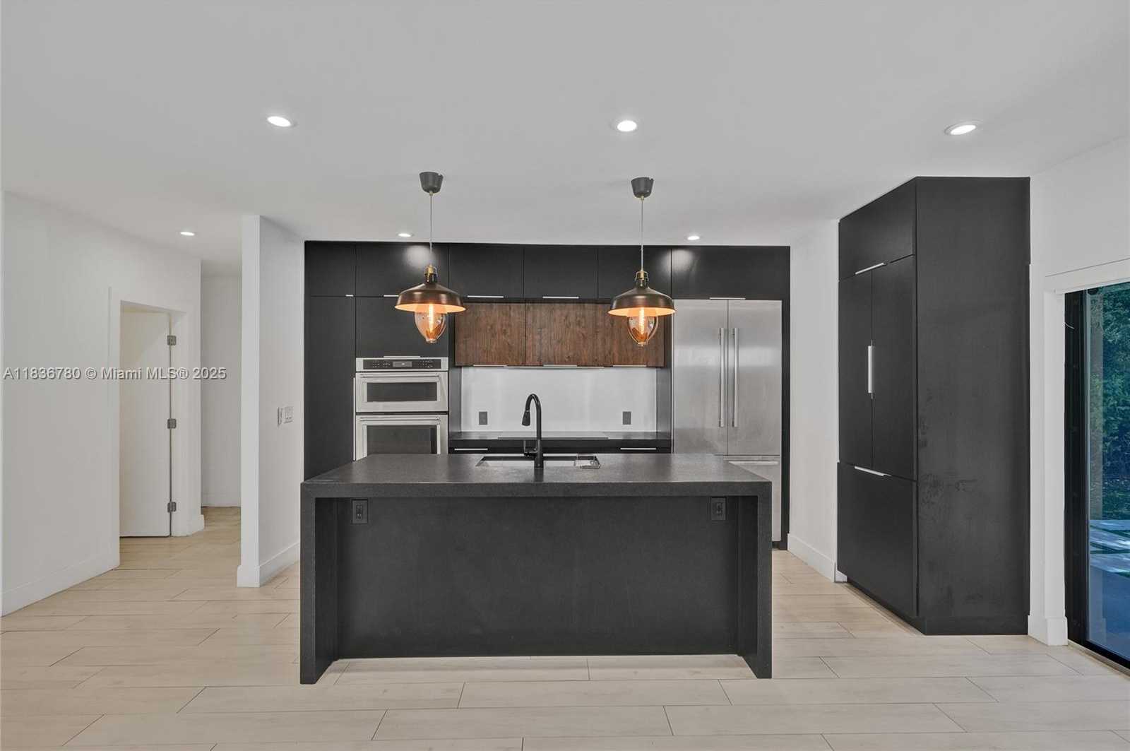 Small Image of 120 NORTH WEST 41ST ST, Miami Number 14