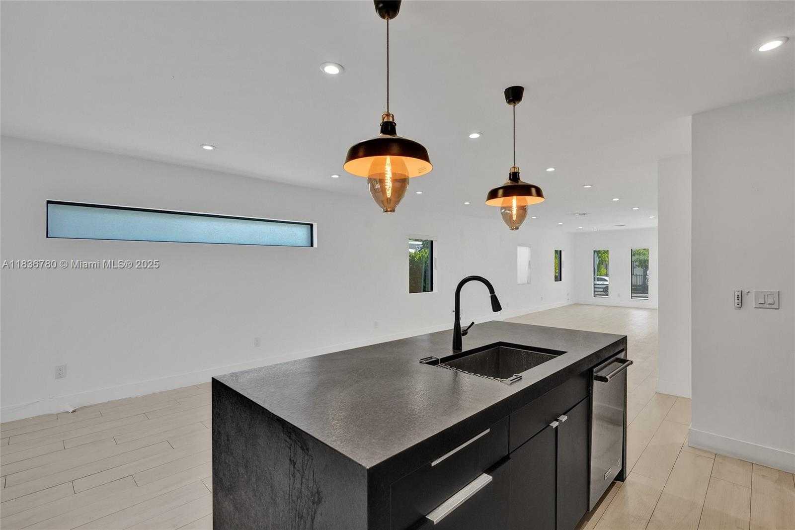 Small Image of 120 NORTH WEST 41ST ST, Miami Number 15