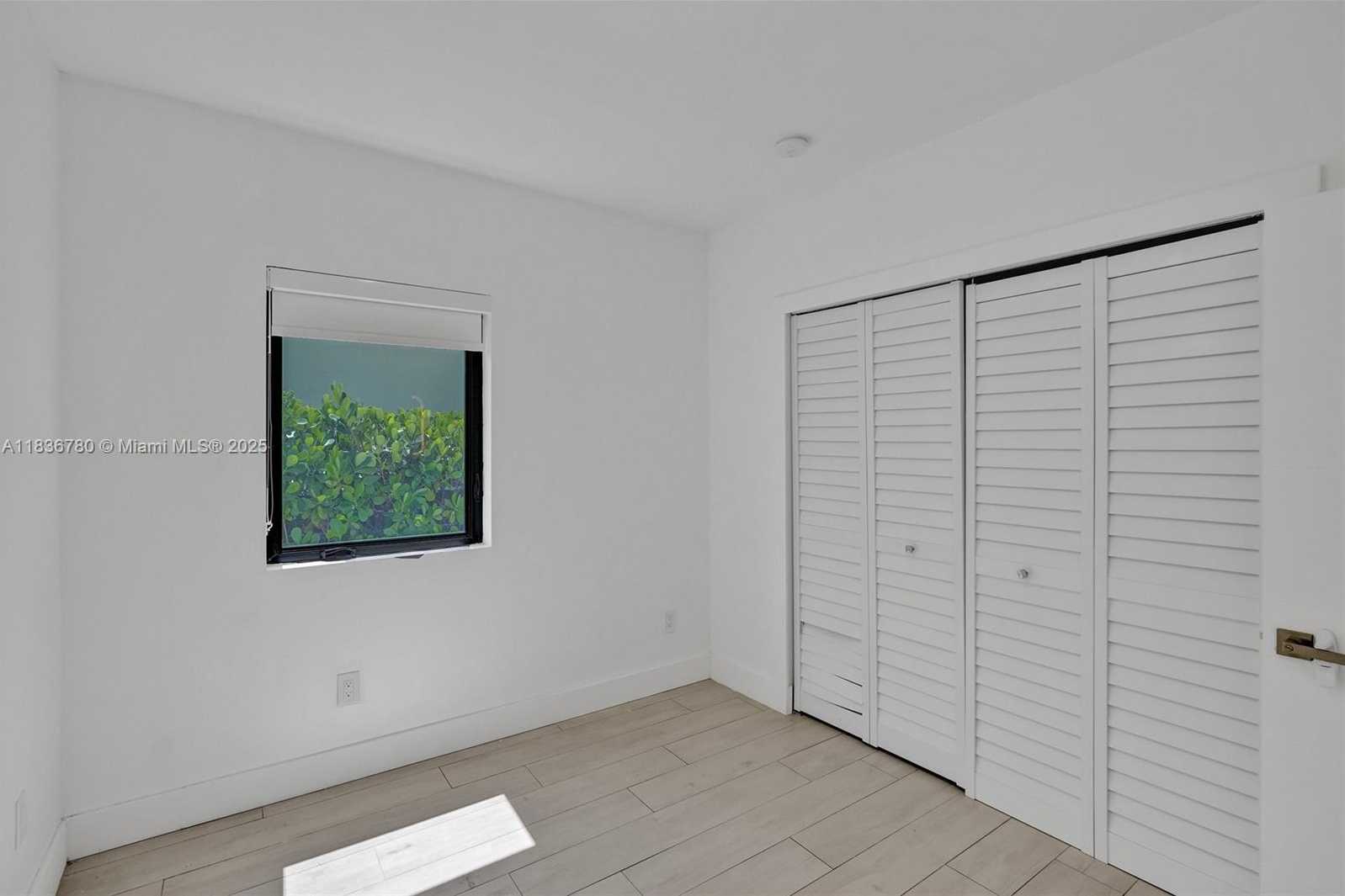 Small Image of 120 NORTH WEST 41ST ST, Miami Number 36