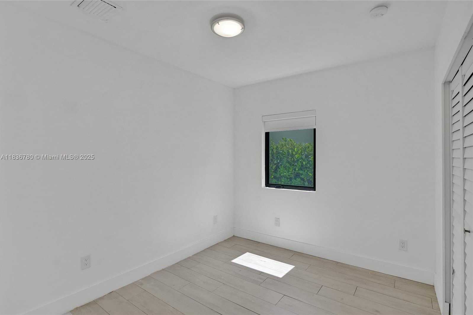 Small Image of 120 NORTH WEST 41ST ST, Miami Number 37