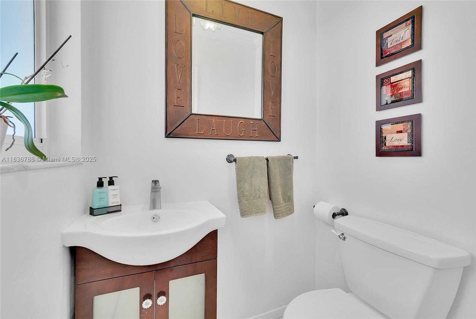 Small Image of 1431 SOUTH OCEAN BLVD #35, Lauderdale By The Sea Number 16