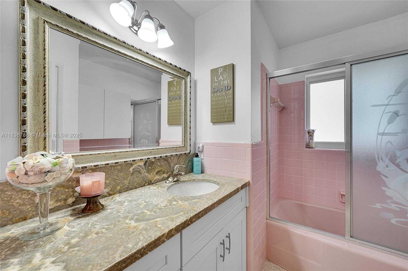 Small Image of 1431 SOUTH OCEAN BLVD #35, Lauderdale By The Sea Number 25