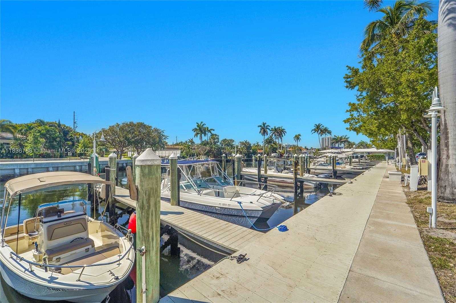 Small Image of 1431 SOUTH OCEAN BLVD #35, Lauderdale By The Sea Number 52