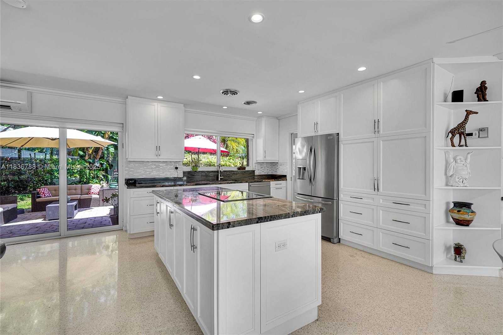 Small Image of 1431 SOUTH OCEAN BLVD #35, Lauderdale By The Sea Number 8