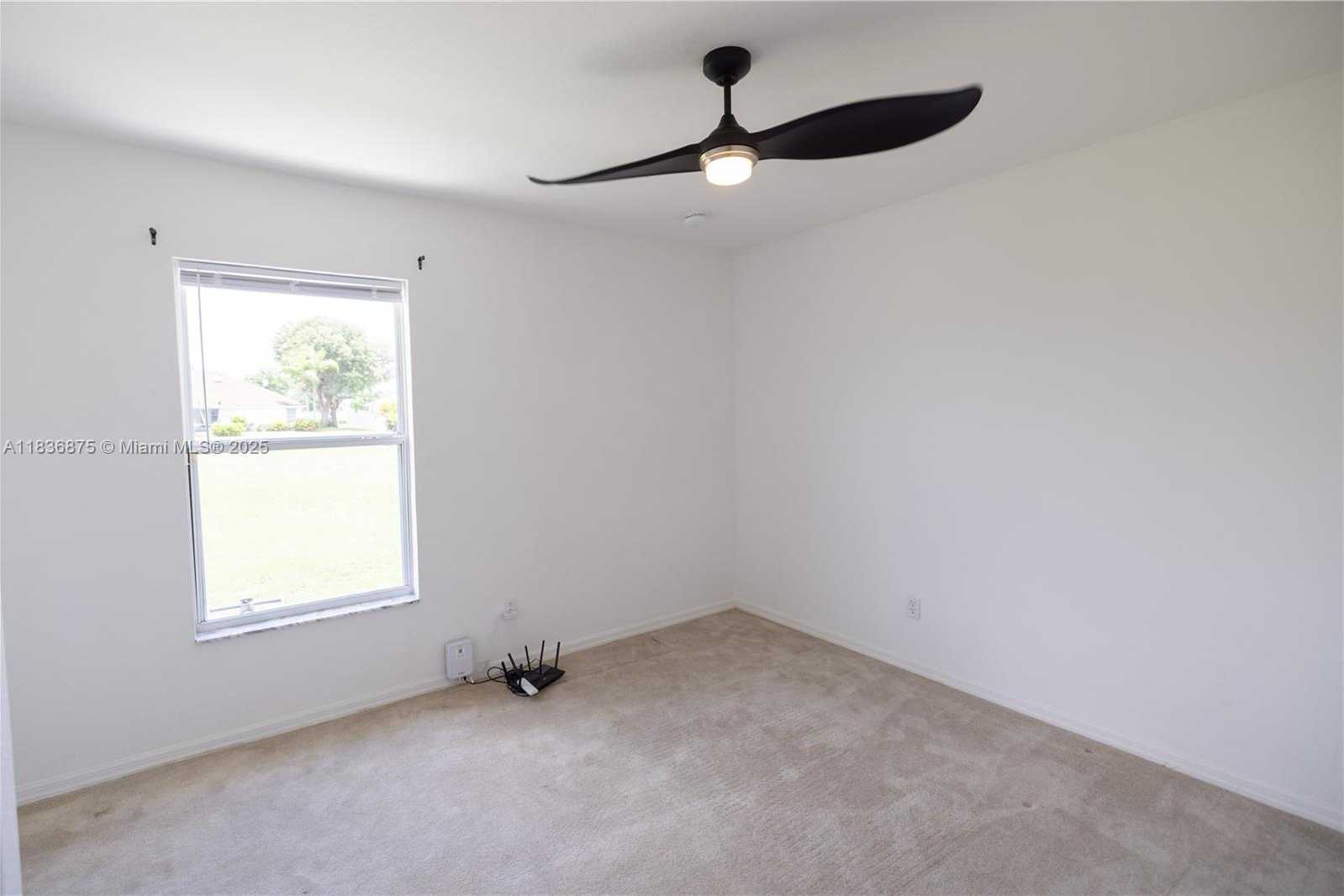 Small Image of 501 SE 7TH STREET, Cape Coral Number 19