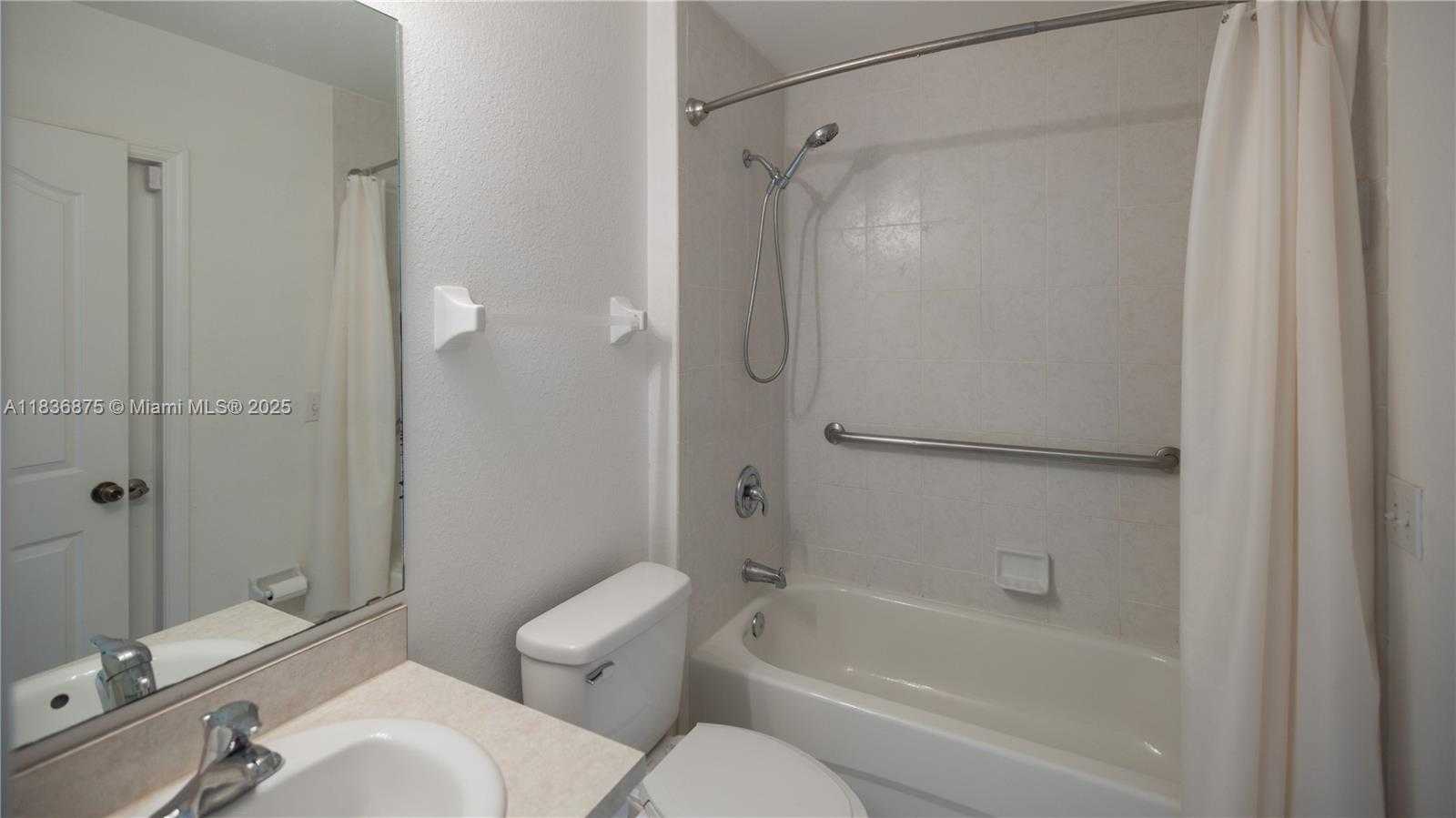 Small Image of 501 SE 7TH STREET, Cape Coral Number 21
