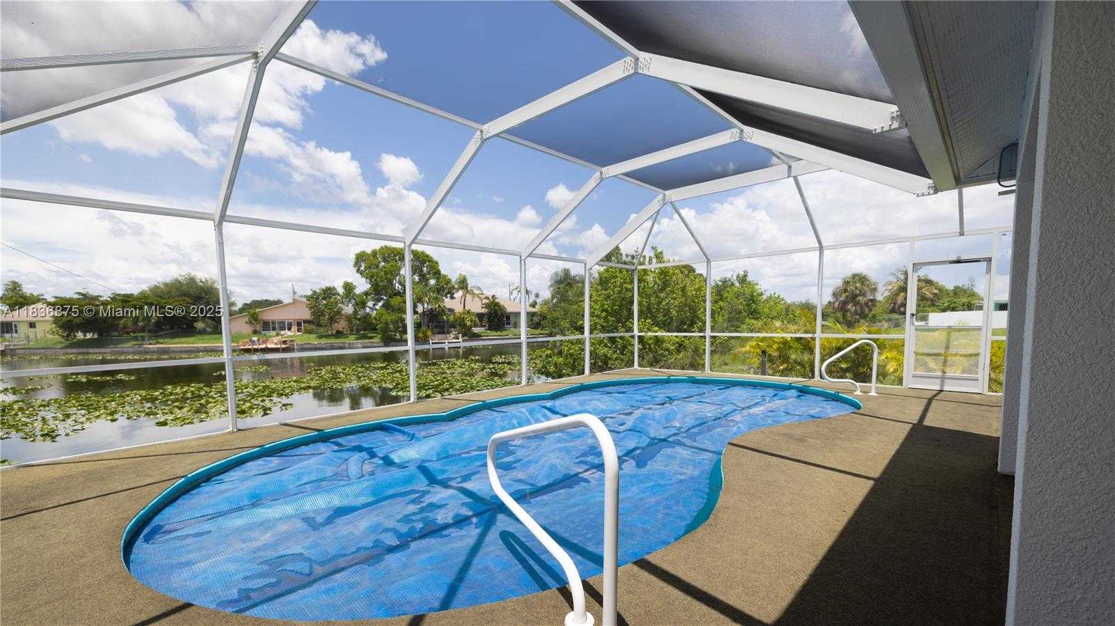 Small Image of 501 SE 7TH STREET, Cape Coral Number 23