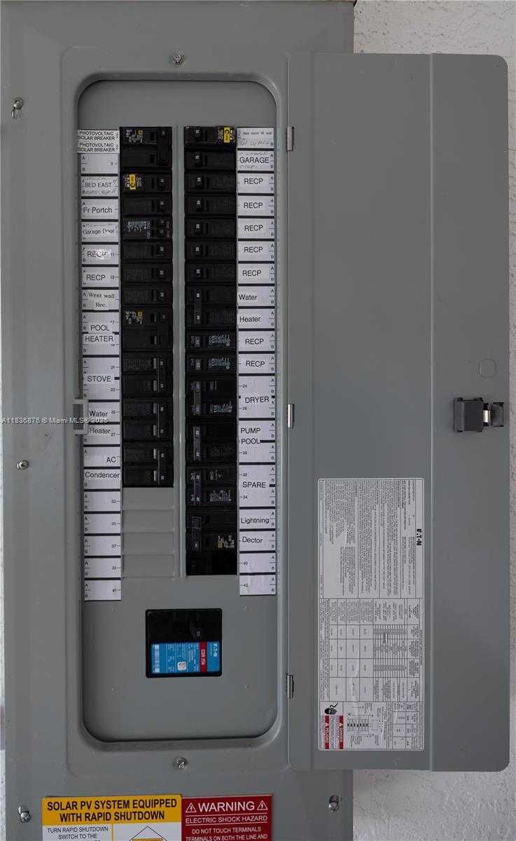 Small Image of 501 SE 7TH STREET, Cape Coral Number 27