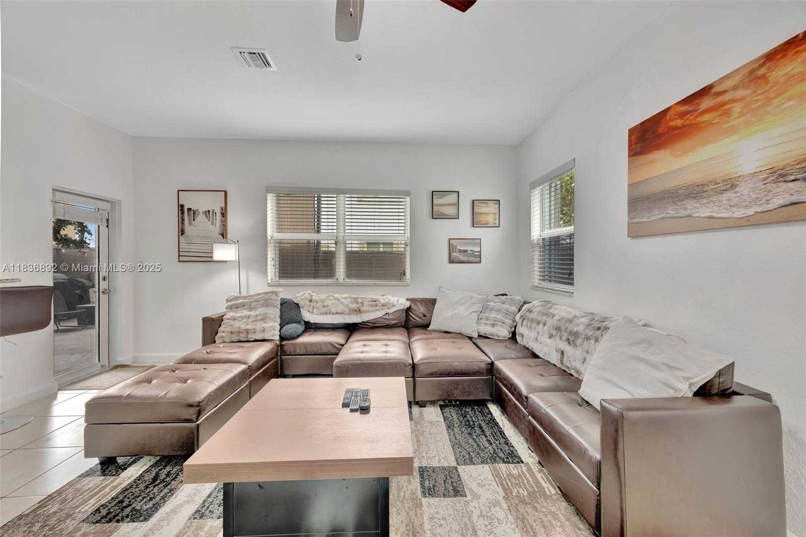 Small Image of 216 NORTH EAST 36TH TER, Homestead Number 19