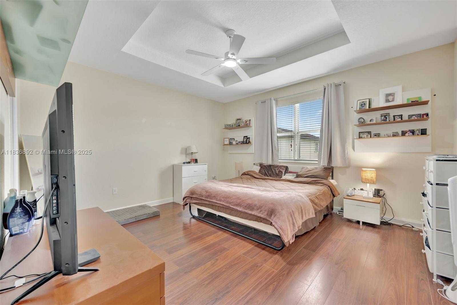 Small Image of 216 NORTH EAST 36TH TER, Homestead Number 24