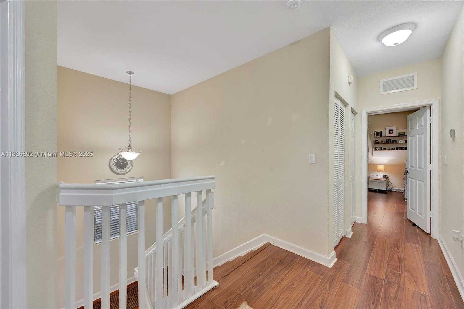 Small Image of 216 NORTH EAST 36TH TER, Homestead Number 31