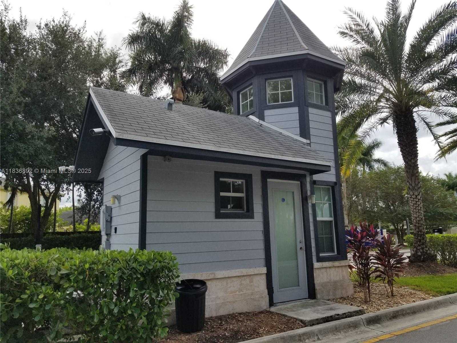 Small Image of 216 NORTH EAST 36TH TER, Homestead Number 83