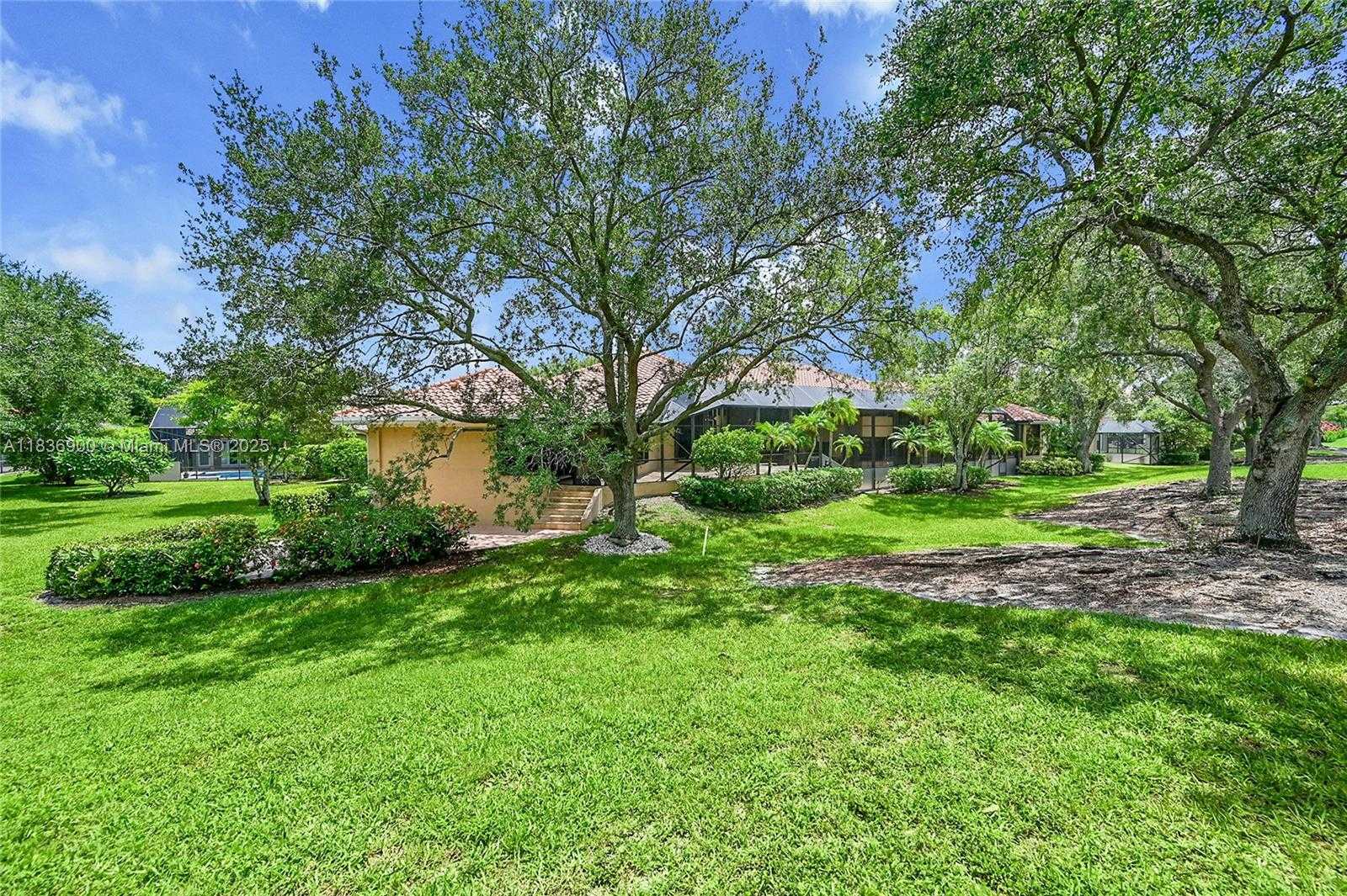Small Image of 1910 PRESTON TRL, Coral Springs Number 57