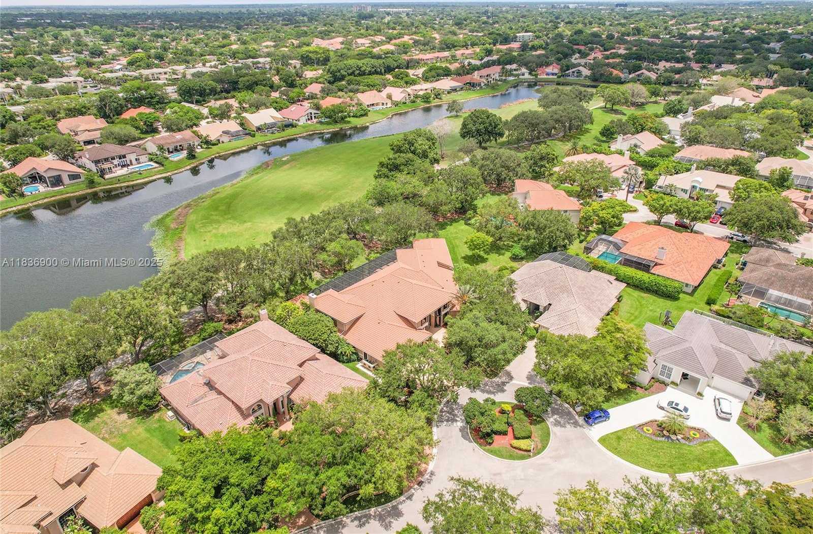 Small Image of 1910 PRESTON TRL, Coral Springs Number 60