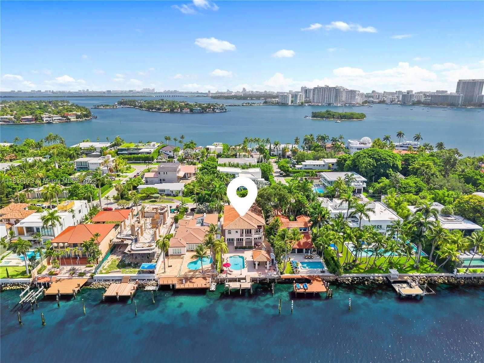 Small Image of 66 SOUTH HIBISCUS DR, Miami Beach Number 45