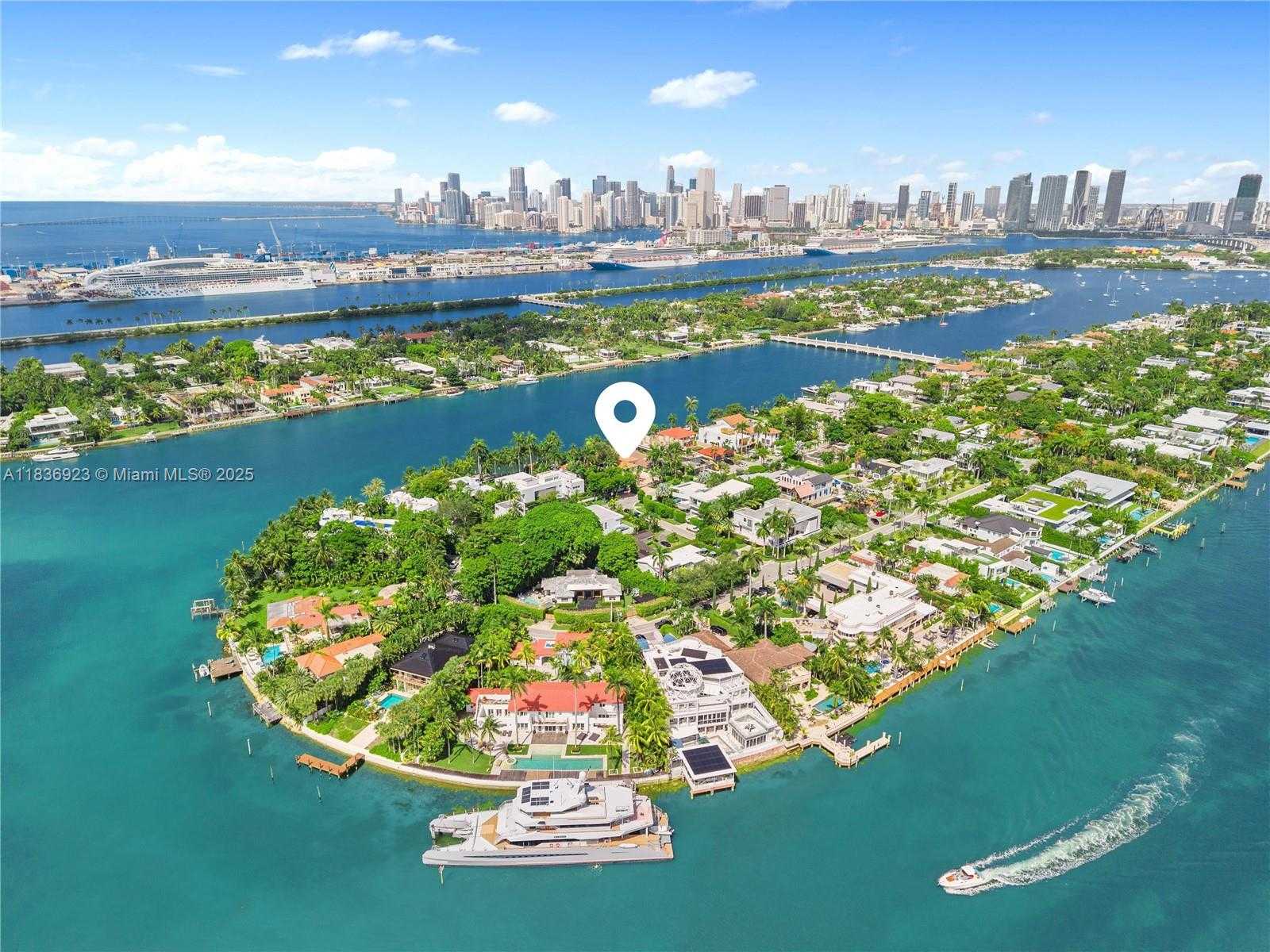 Small Image of 66 SOUTH HIBISCUS DR, Miami Beach Number 46