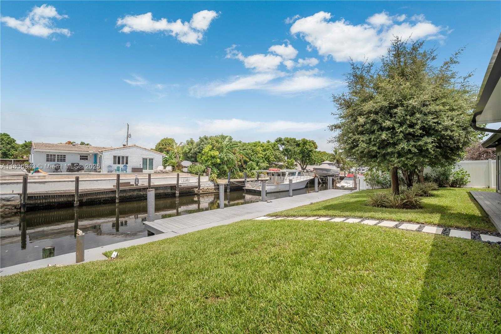 Small Image of 1931 SOUTH WEST 22ND AVE, Fort Lauderdale Number 42