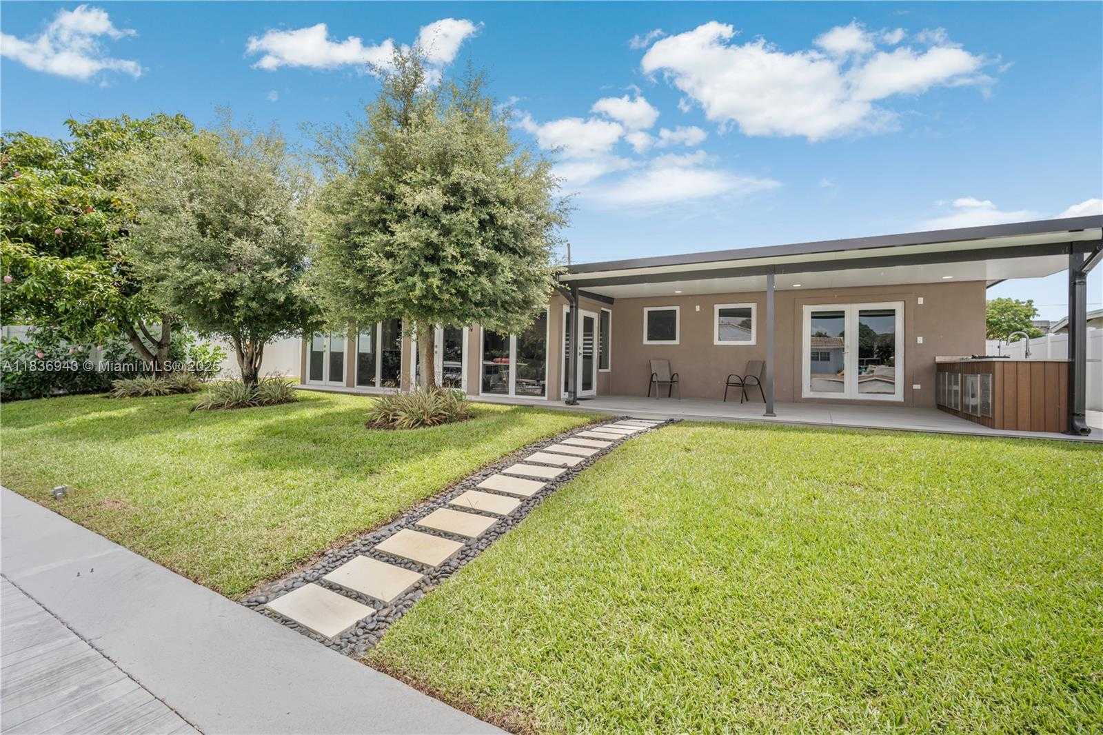 Small Image of 1931 SOUTH WEST 22ND AVE, Fort Lauderdale Number 44