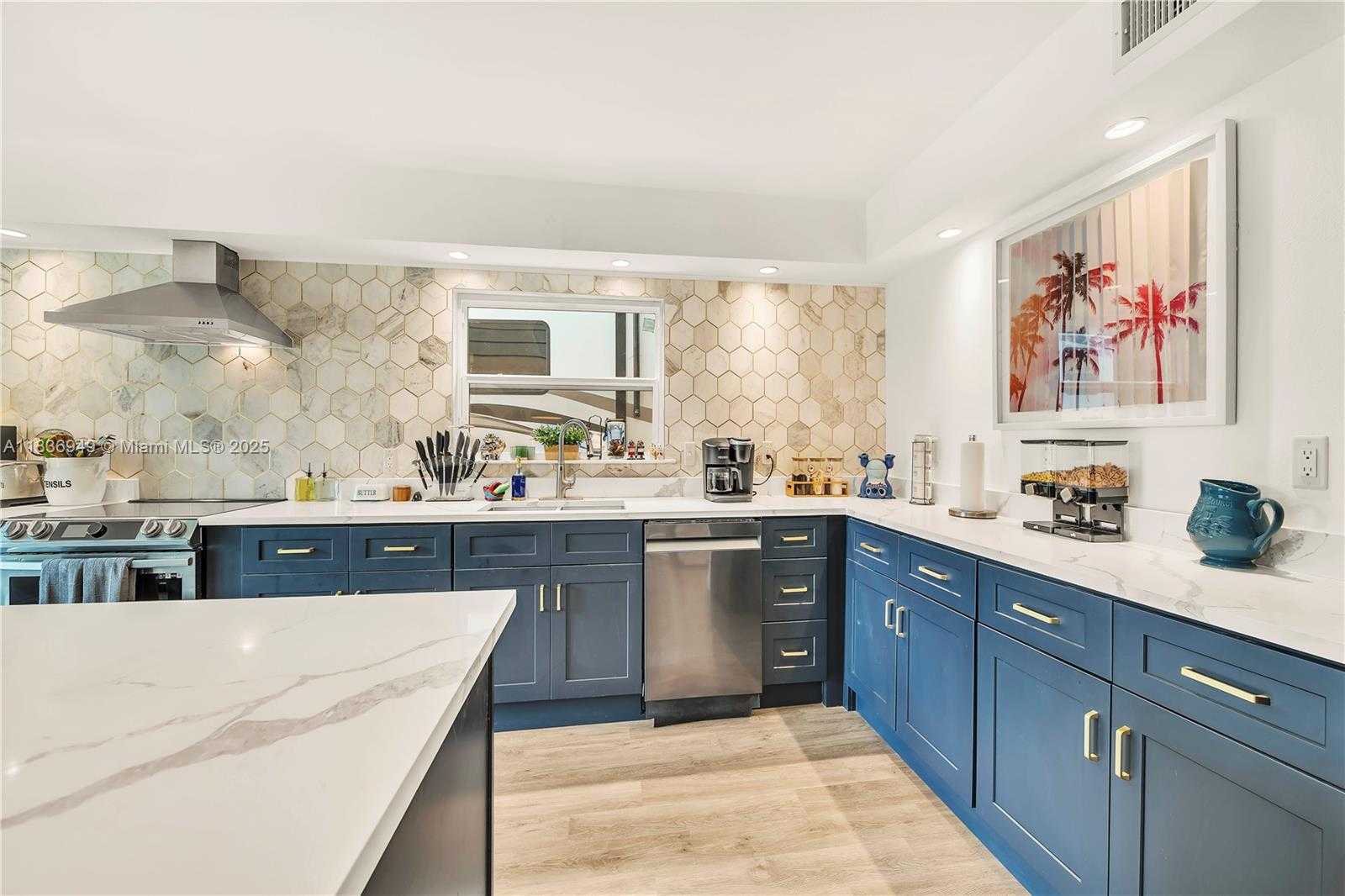 Small Image of 27237 RIO VISTA CIRCLE, Bonita Springs Number 19