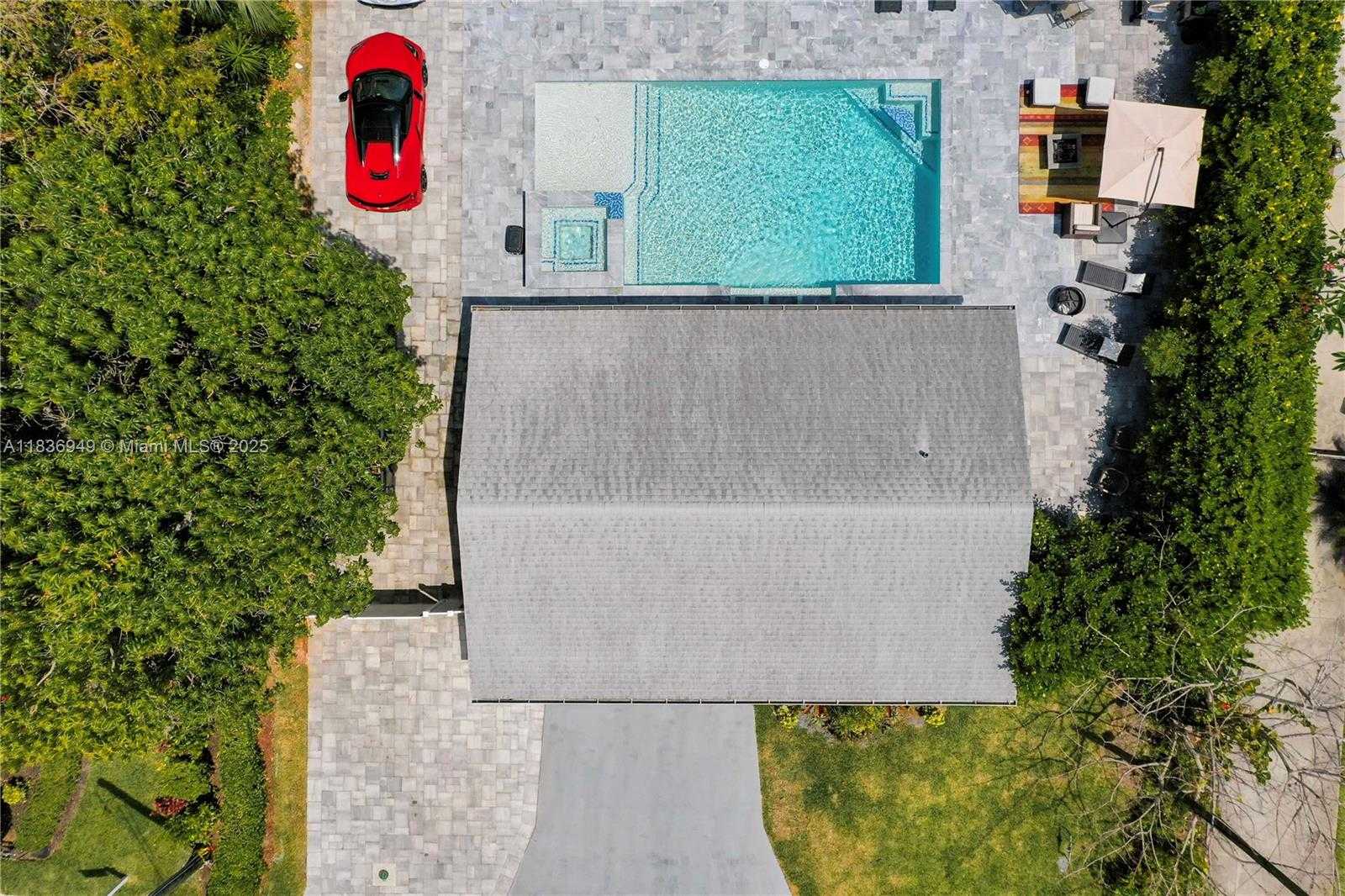 Small Image of 27237 RIO VISTA CIRCLE, Bonita Springs Number 2
