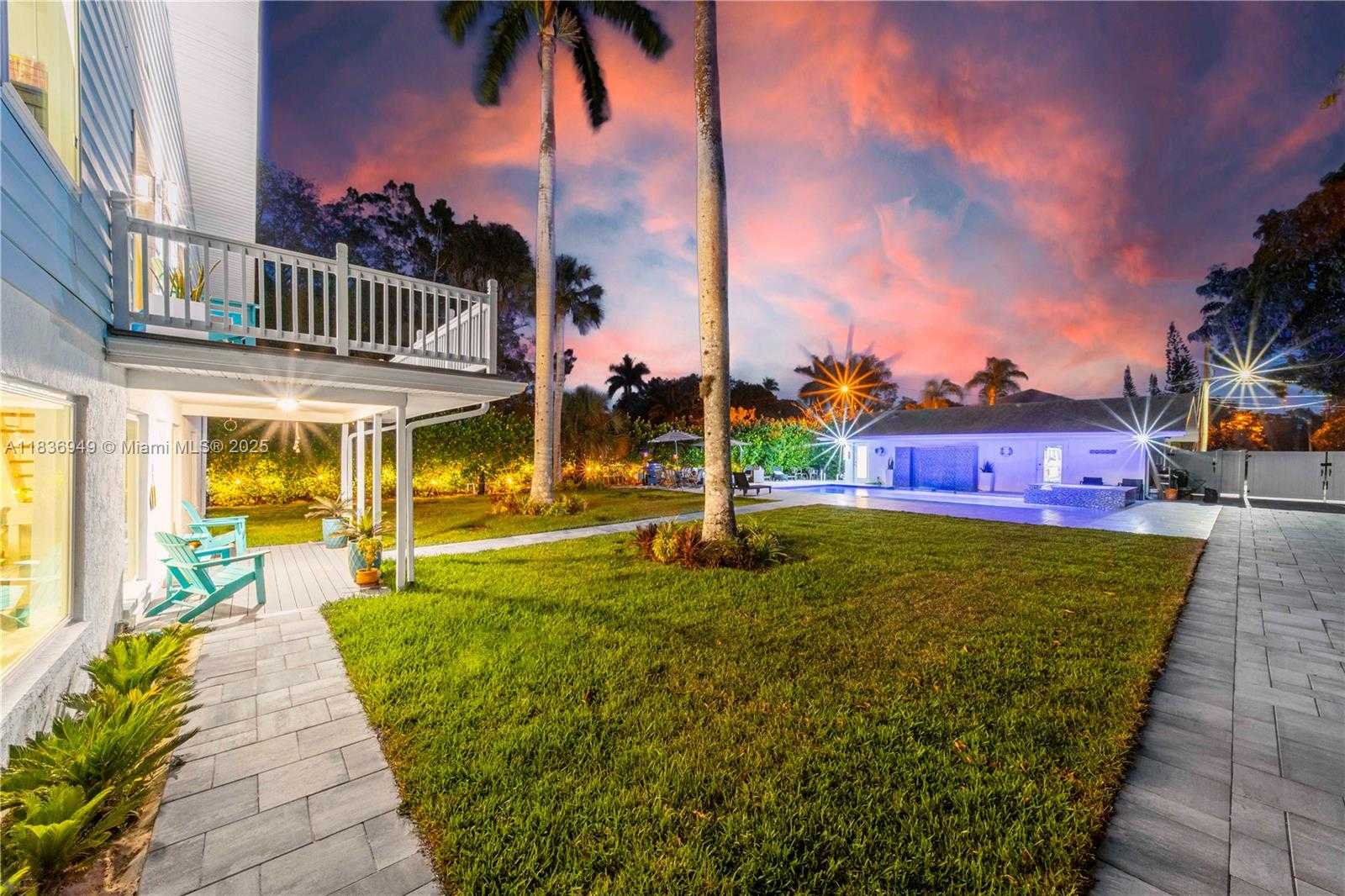Small Image of 27237 RIO VISTA CIRCLE, Bonita Springs Number 3