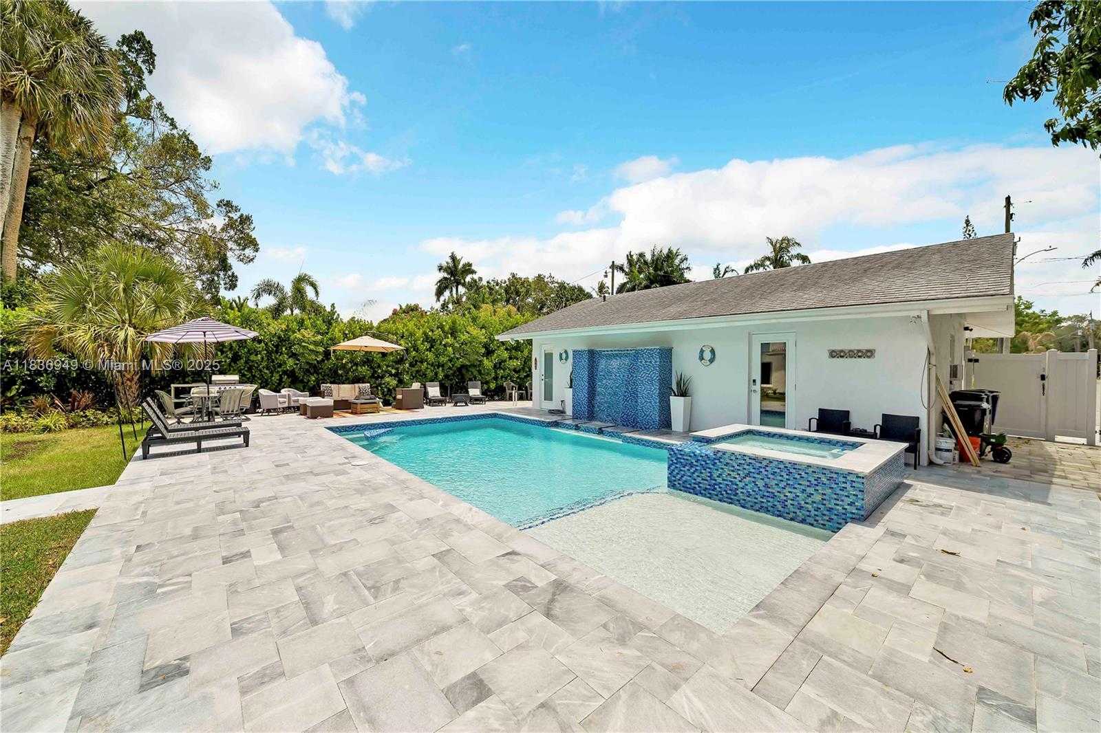 Small Image of 27237 RIO VISTA CIRCLE, Bonita Springs Number 41