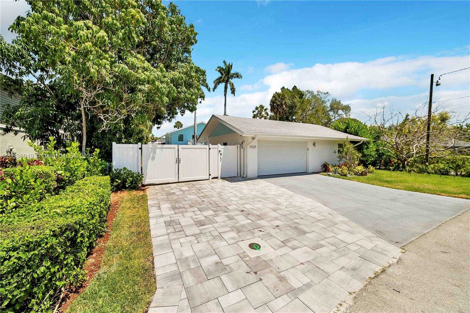 Small Image of 27237 RIO VISTA CIRCLE, Bonita Springs Number 44