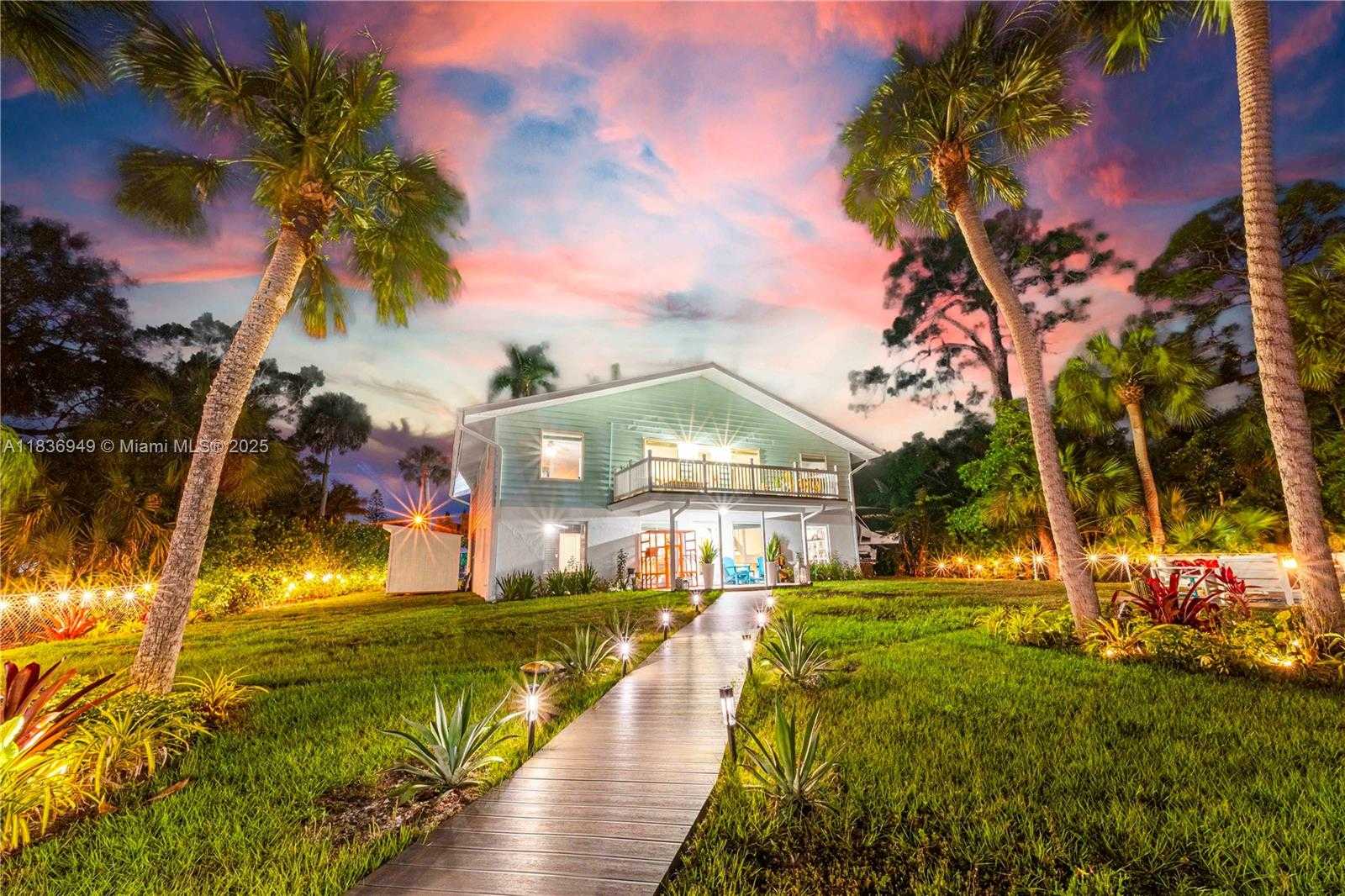 Small Image of 27237 RIO VISTA CIRCLE, Bonita Springs Number 5