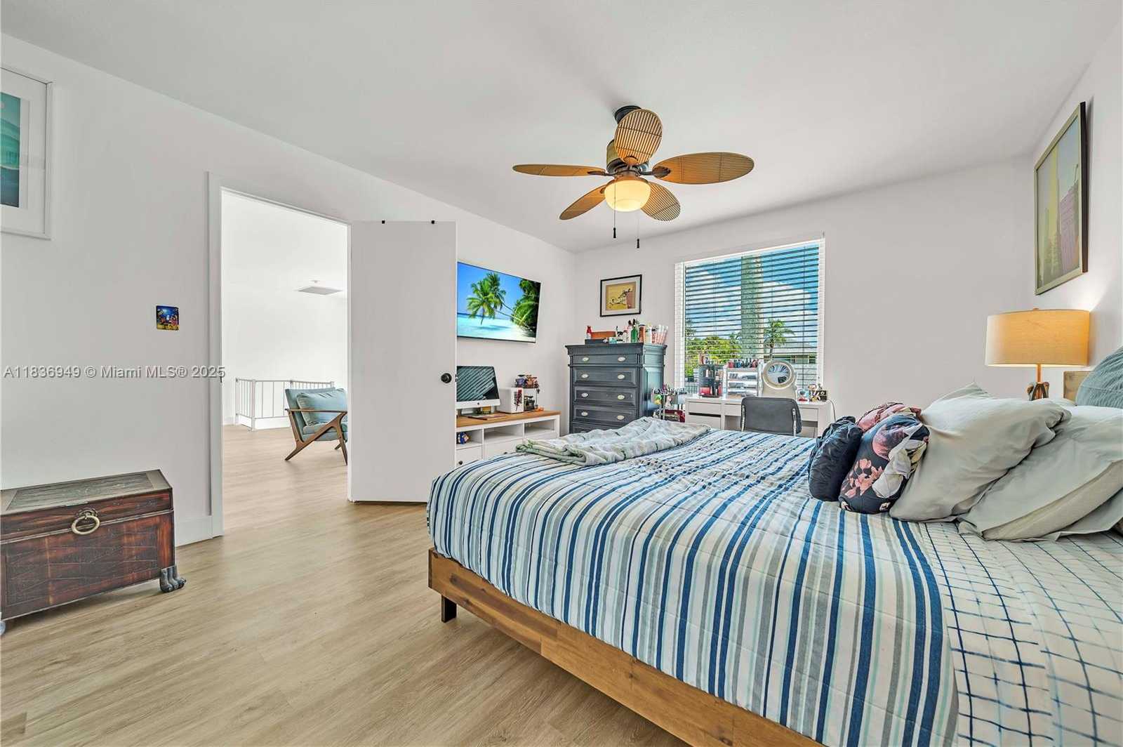 Small Image of 27237 RIO VISTA CIRCLE, Bonita Springs Number 50