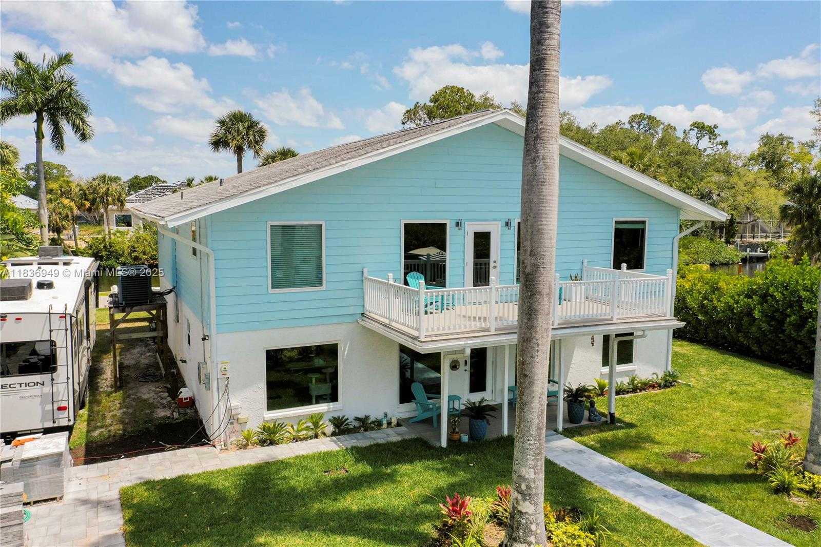 Small Image of 27237 RIO VISTA CIRCLE, Bonita Springs Number 6