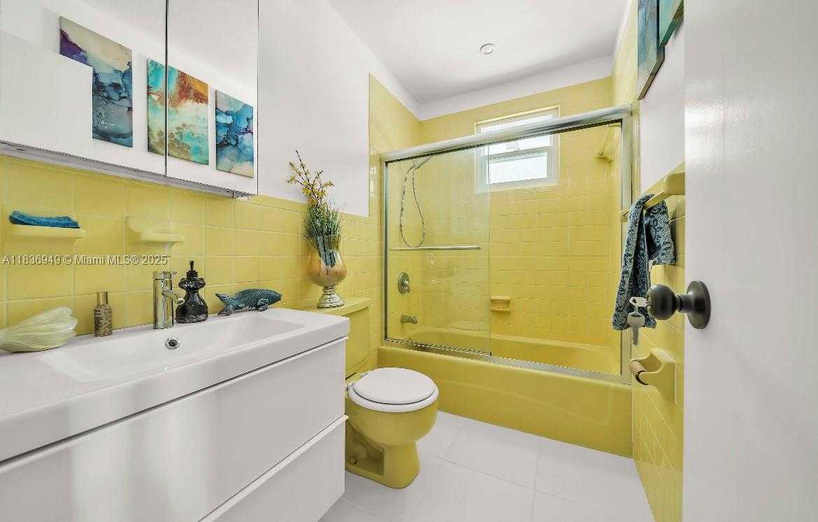 Small Image of 27237 RIO VISTA CIRCLE, Bonita Springs Number 62