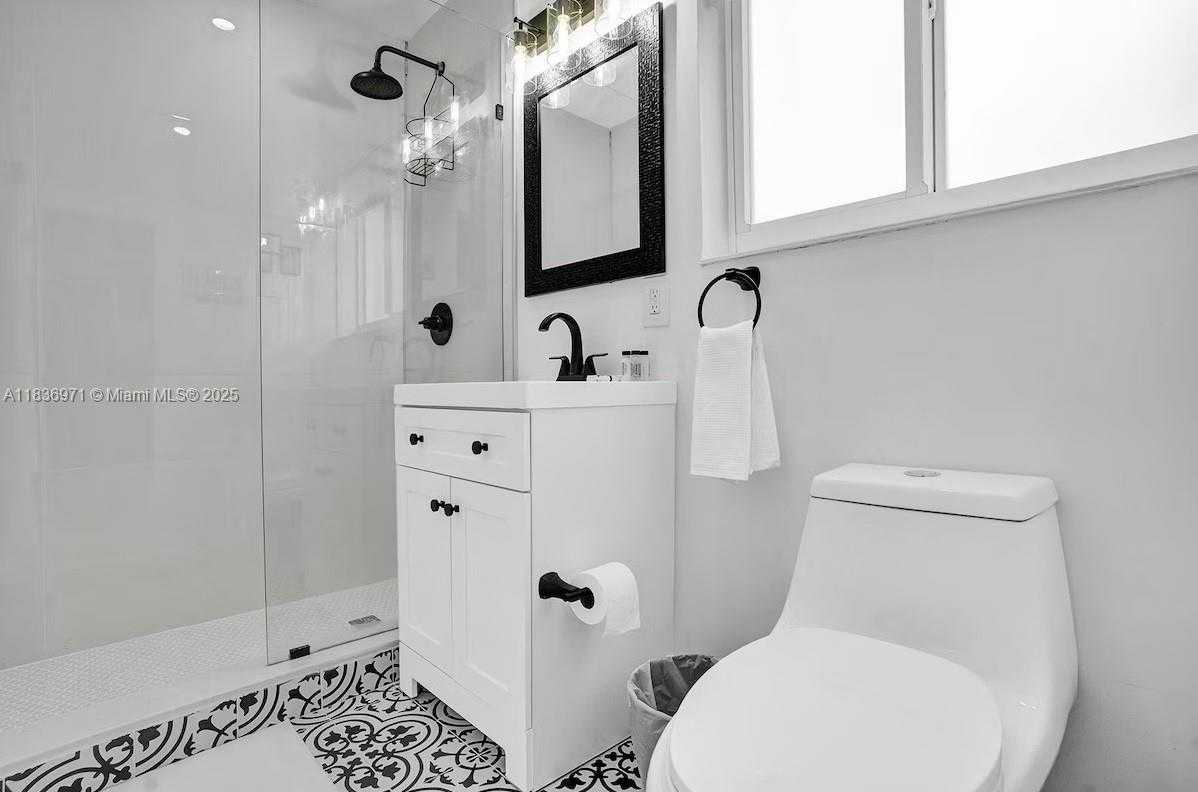 Small Image of 1650 SOUTH WEST 27TH AVE, Fort Lauderdale Number 11
