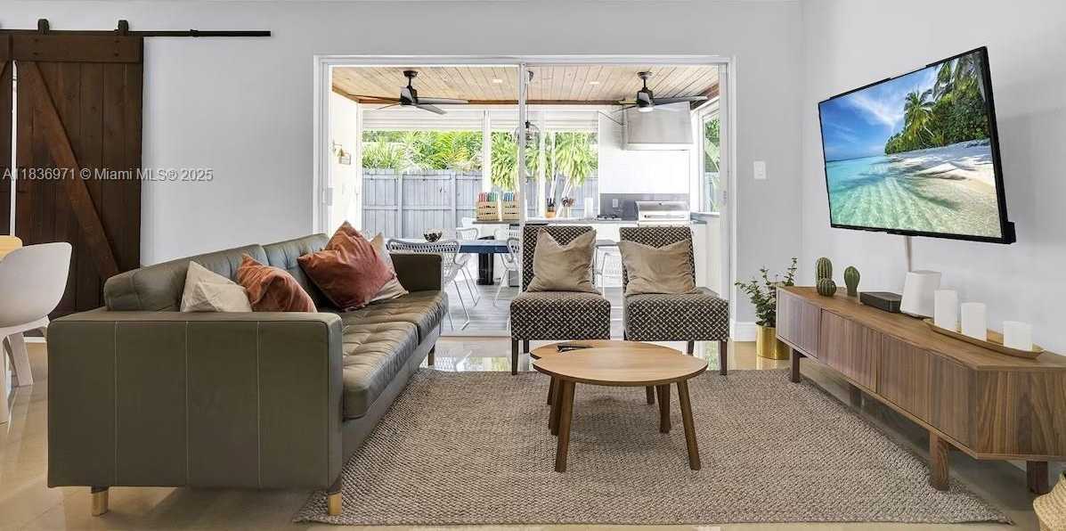 Small Image of 1650 SOUTH WEST 27TH AVE, Fort Lauderdale Number 12