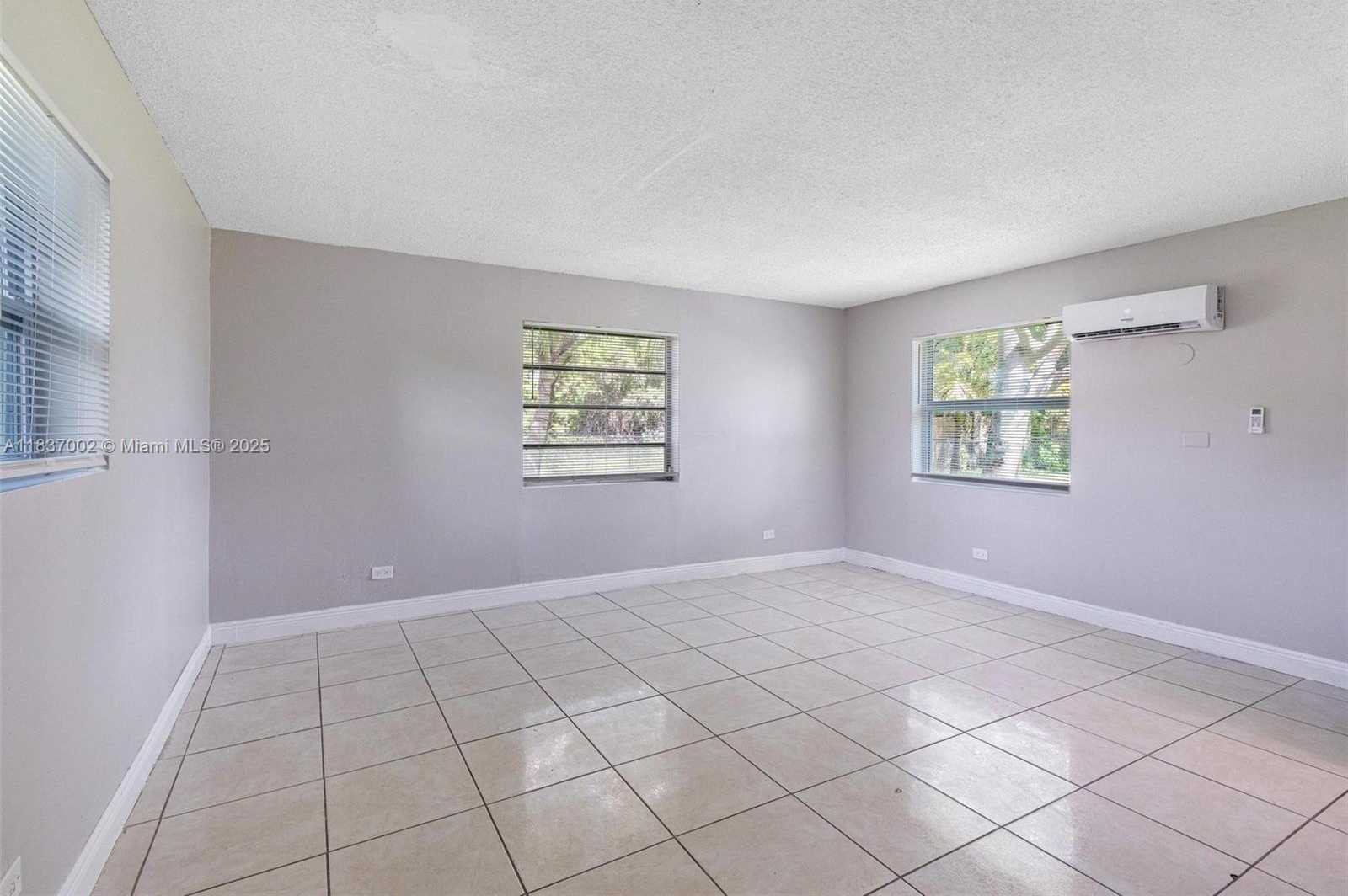 Small Image of 1609 SOUTH 23RD AVE, Hollywood Number 20