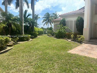 Small Image of 934 GULFSTREAM CT, Weston Number 36