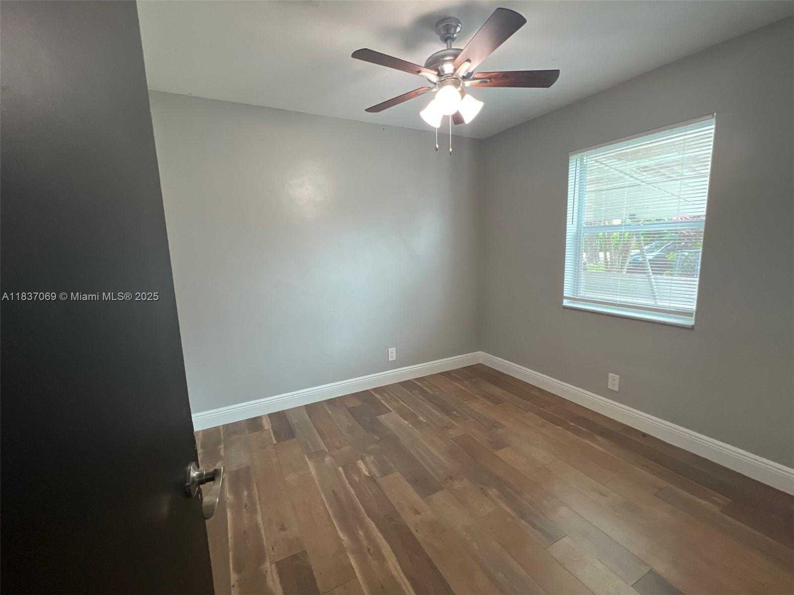 Small Image of 2569 NORTH WEST 61ST AVE, Margate Number 12