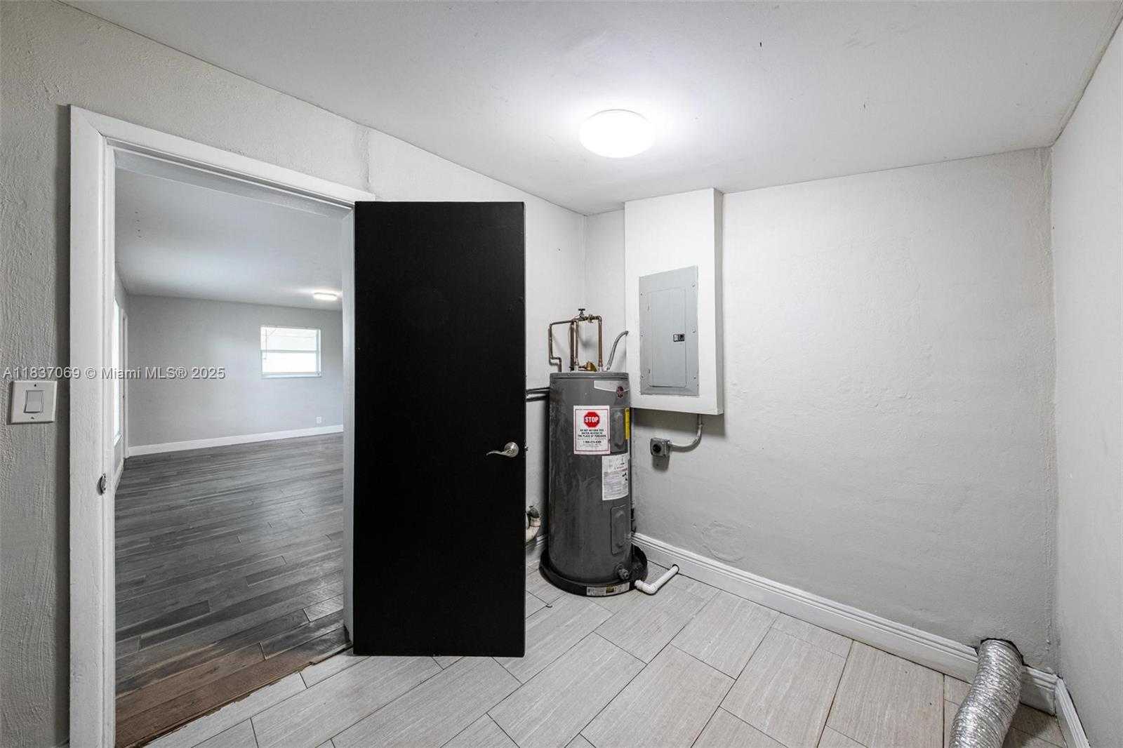 Small Image of 2569 NORTH WEST 61ST AVE, Margate Number 19