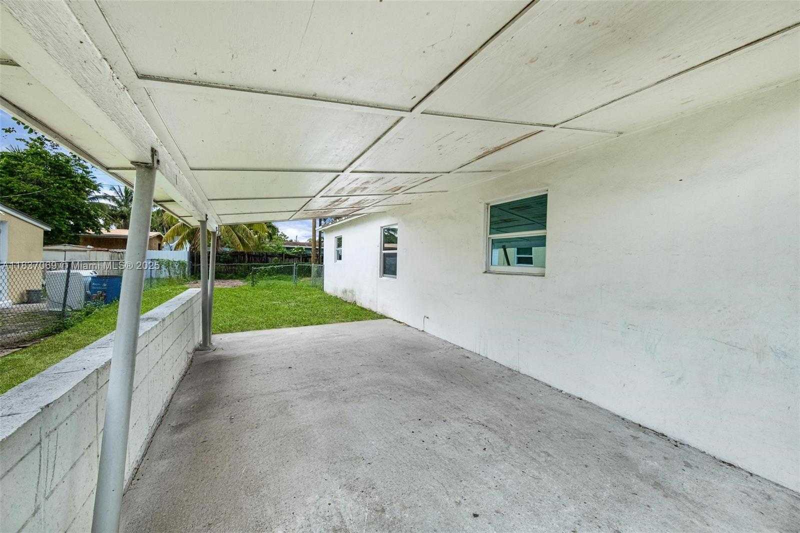Small Image of 2569 NORTH WEST 61ST AVE, Margate Number 22
