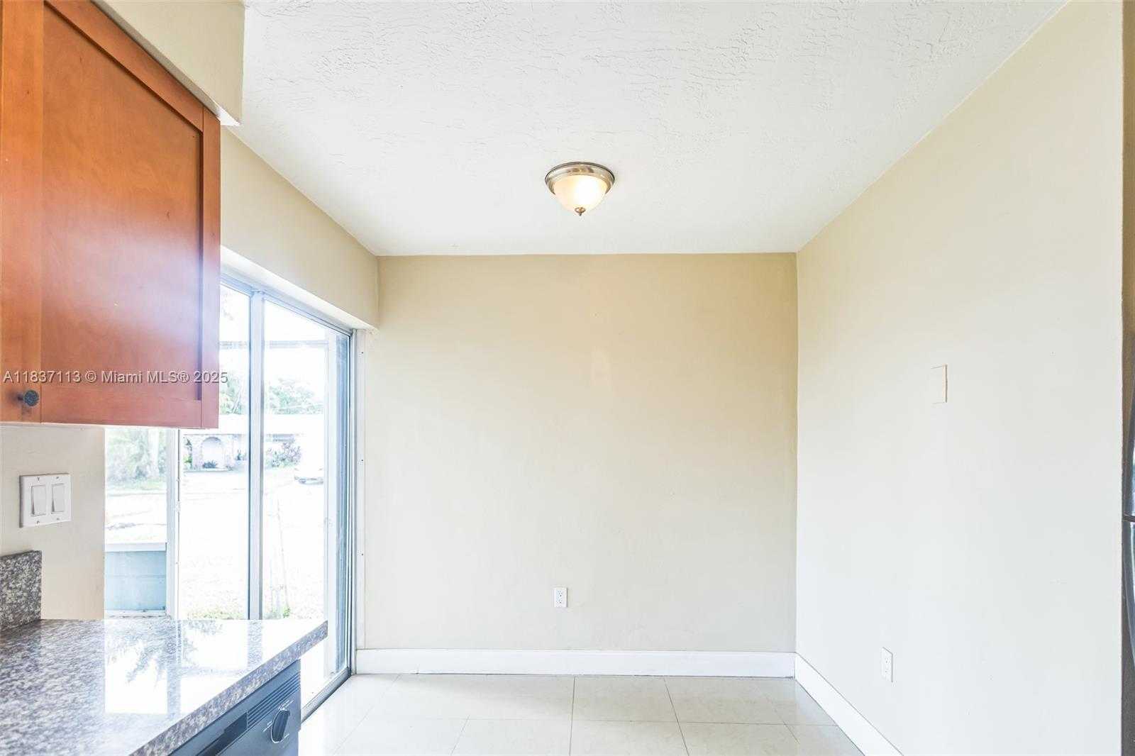 Small Image of 8361 NORTH WEST 28TH PL, Sunrise Number 27