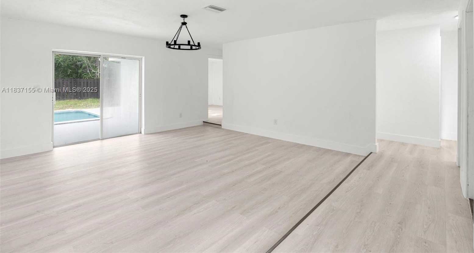 Small Image of 6091 NORTH WEST 19TH ST, Sunrise Number 10
