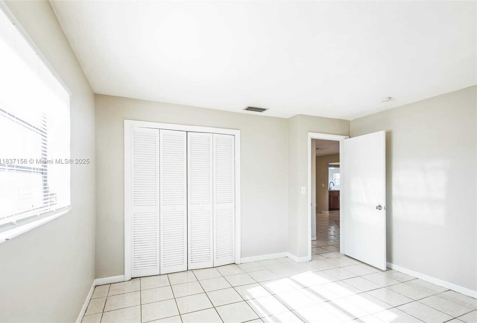 Small Image of 5640 NORTH WEST 13TH CT, Lauderhill Number 16
