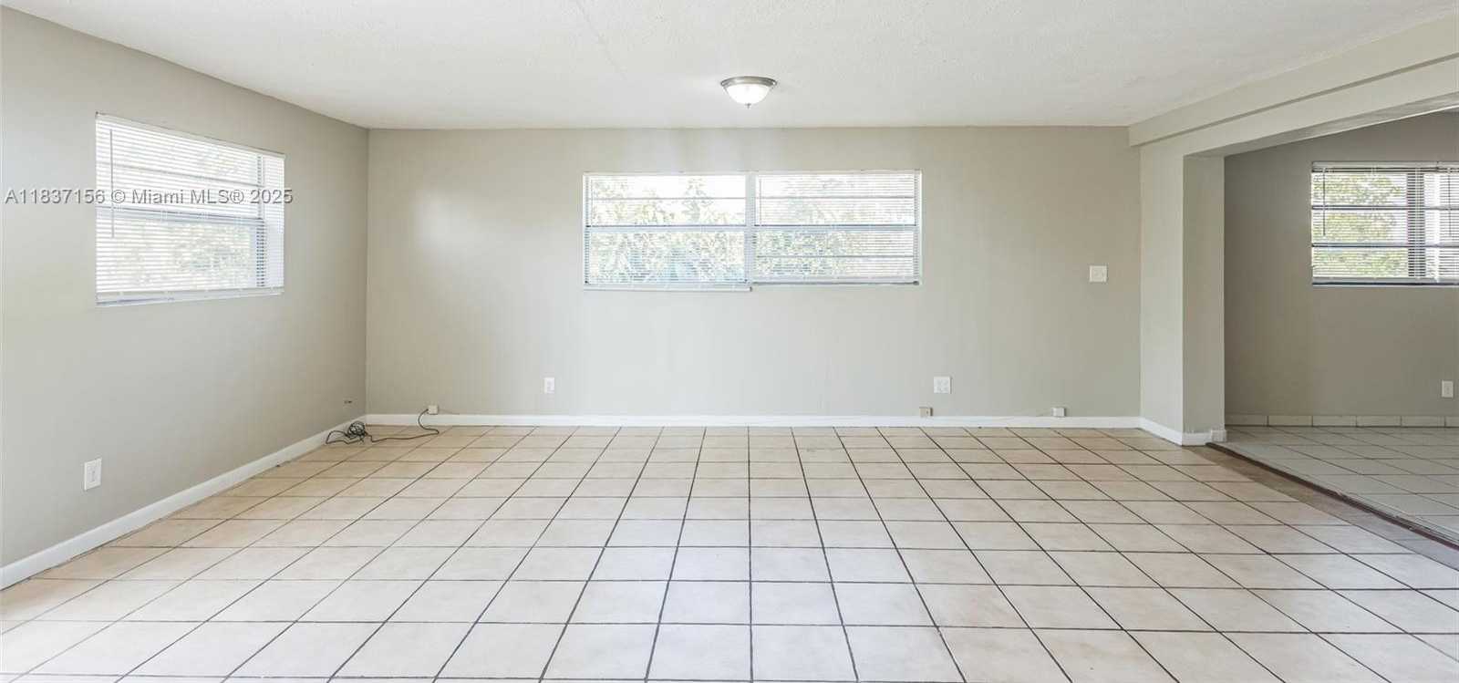 Small Image of 5640 NORTH WEST 13TH CT, Lauderhill Number 22