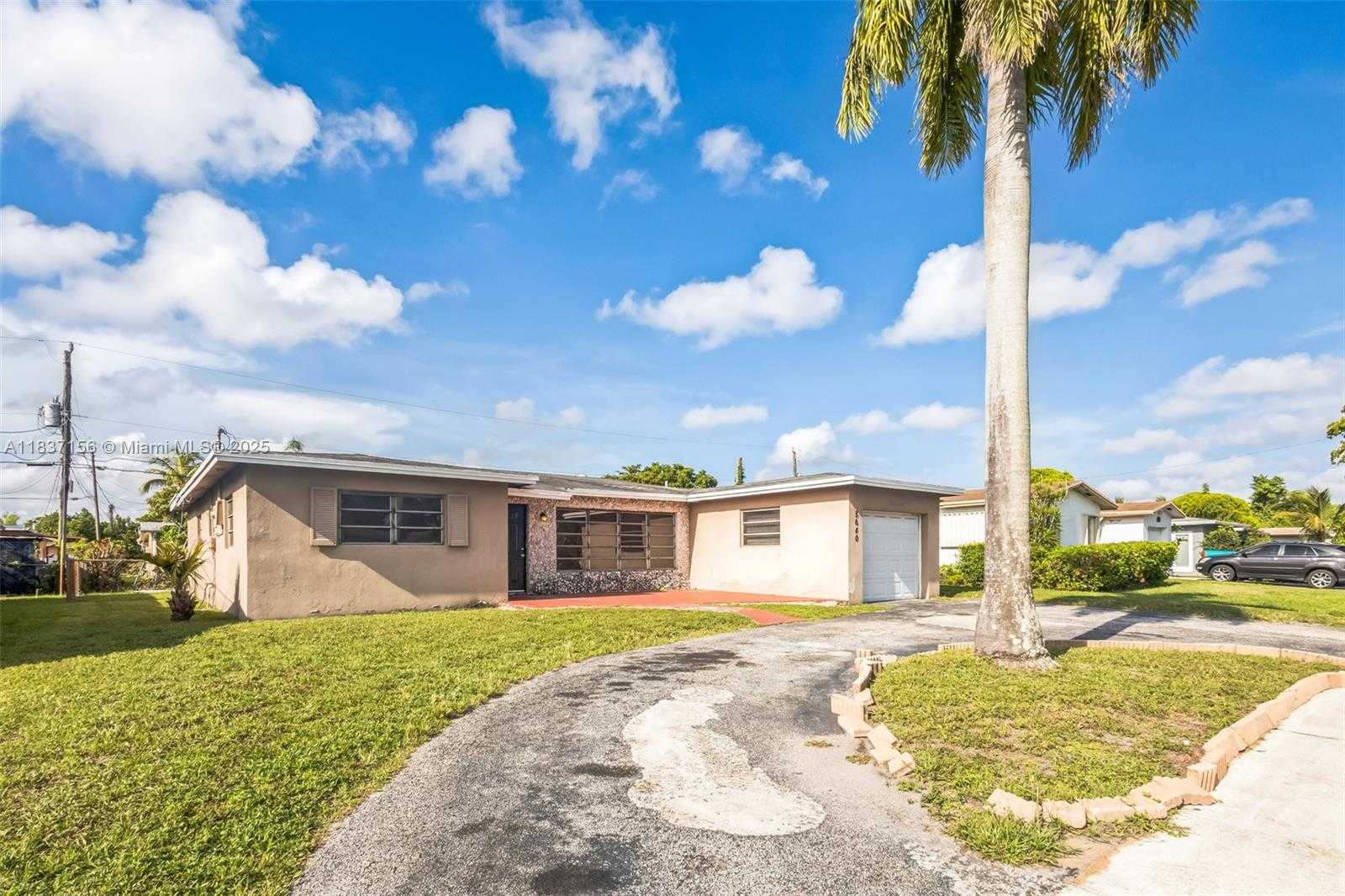 Small Image of 5640 NORTH WEST 13TH CT, Lauderhill Number 28