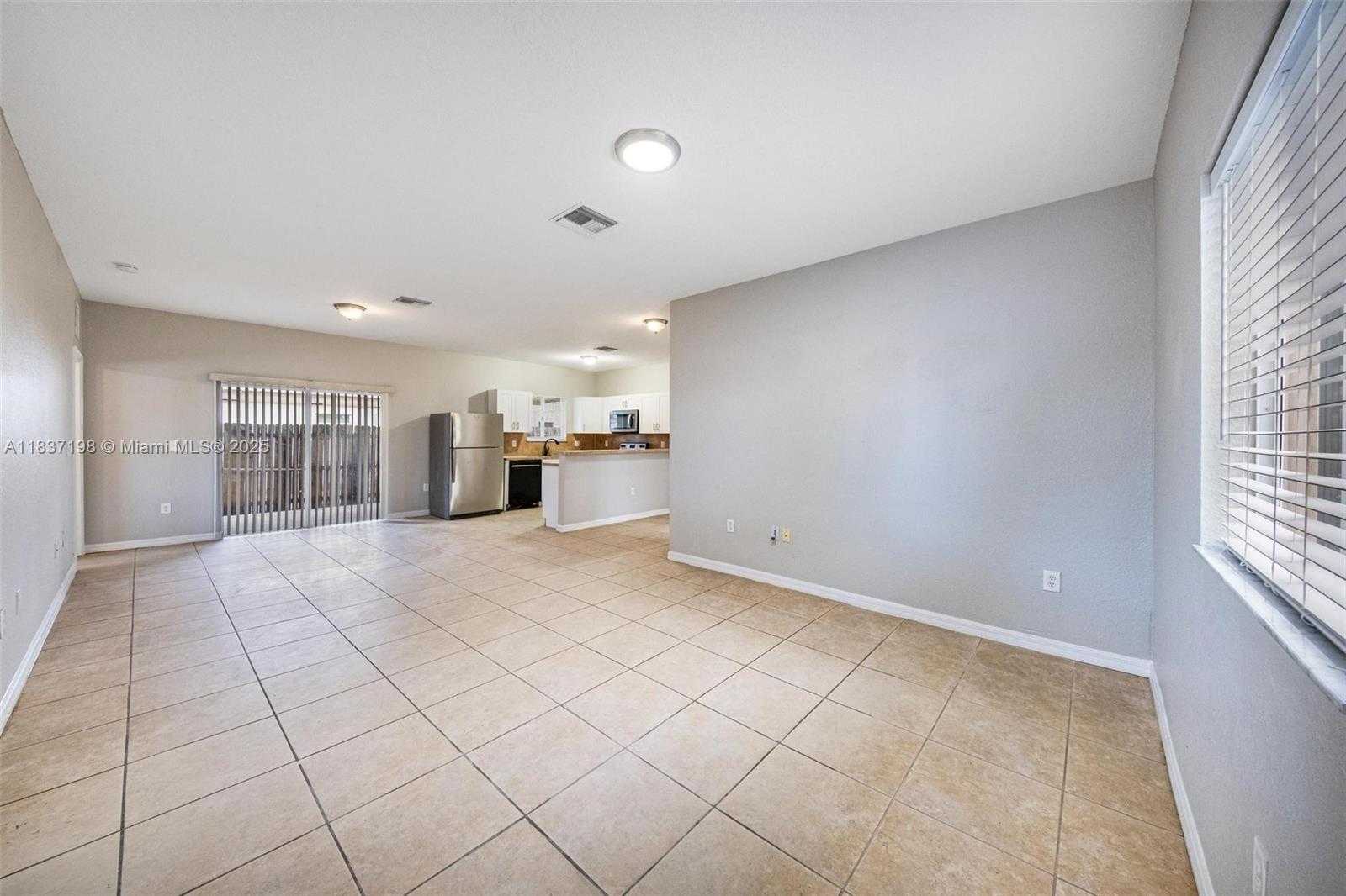 Small Image of 6124 SOUTH WEST 39TH ST, Miramar Number 12