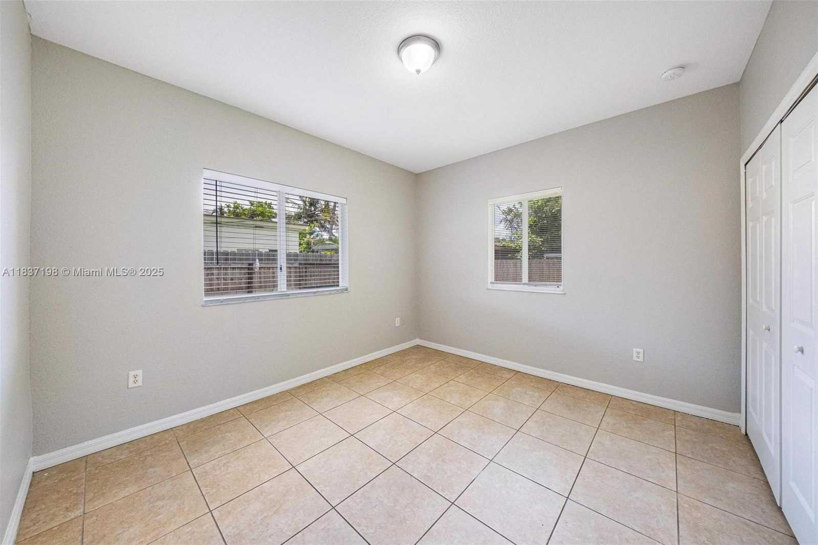 Small Image of 6124 SOUTH WEST 39TH ST, Miramar Number 17