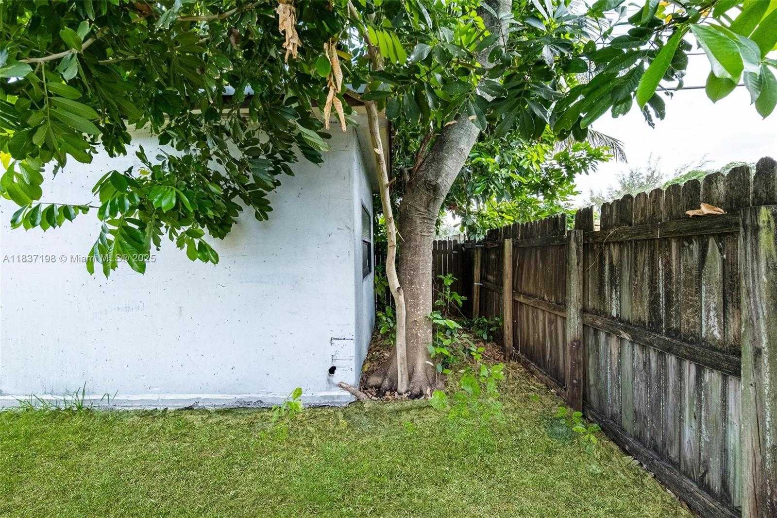Small Image of 6124 SOUTH WEST 39TH ST, Miramar Number 34