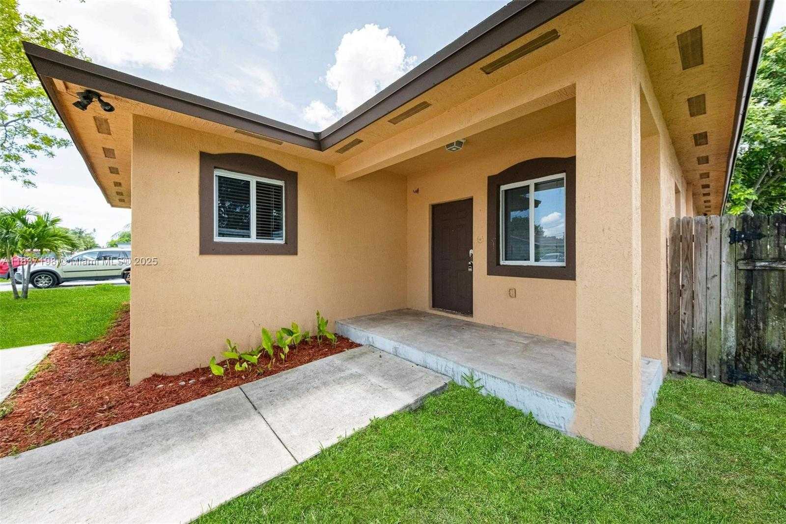 Small Image of 6124 SOUTH WEST 39TH ST, Miramar Number 4
