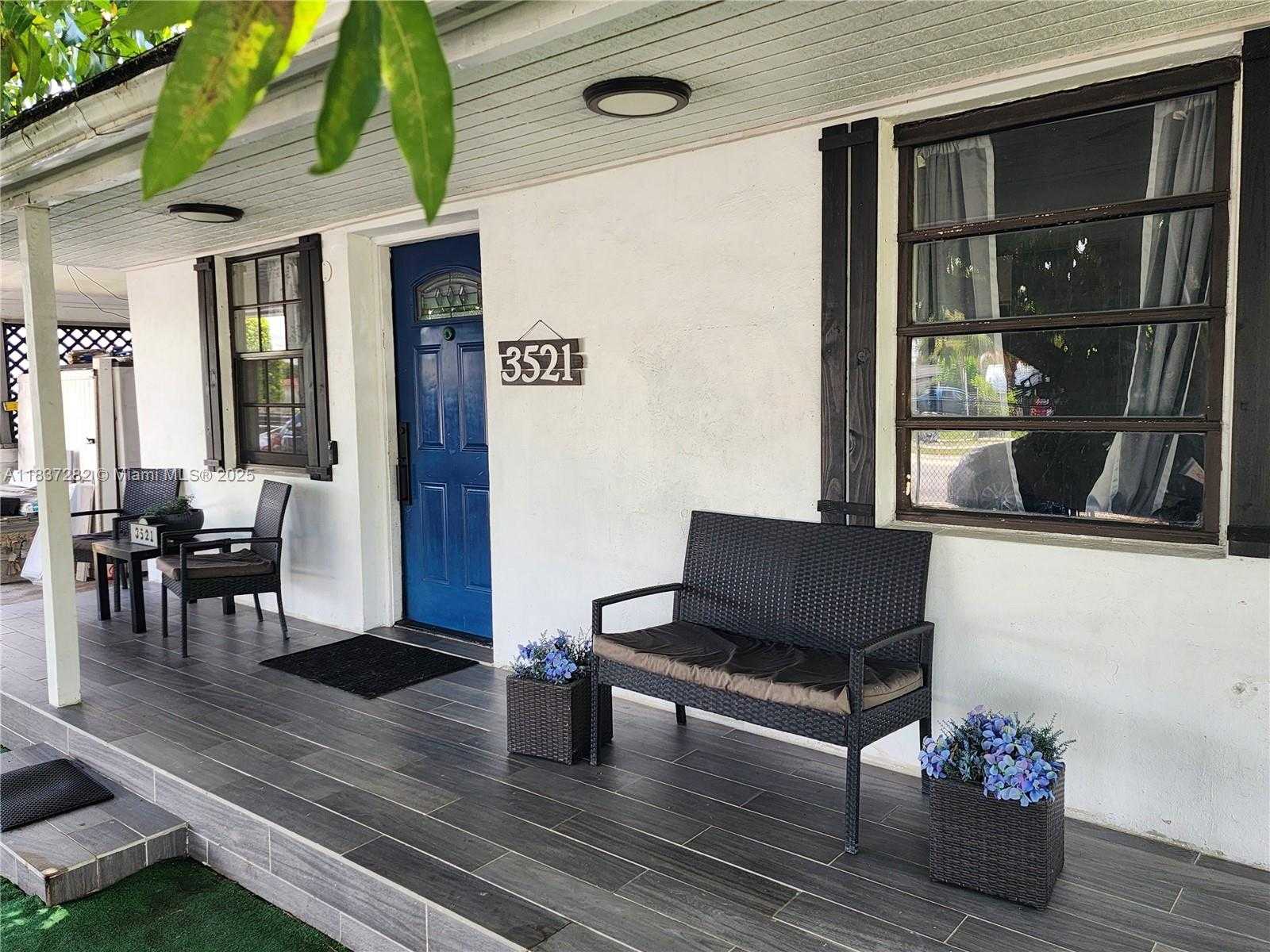 Small Image of 3521 EAST 8TH AVE, Hialeah Number 3